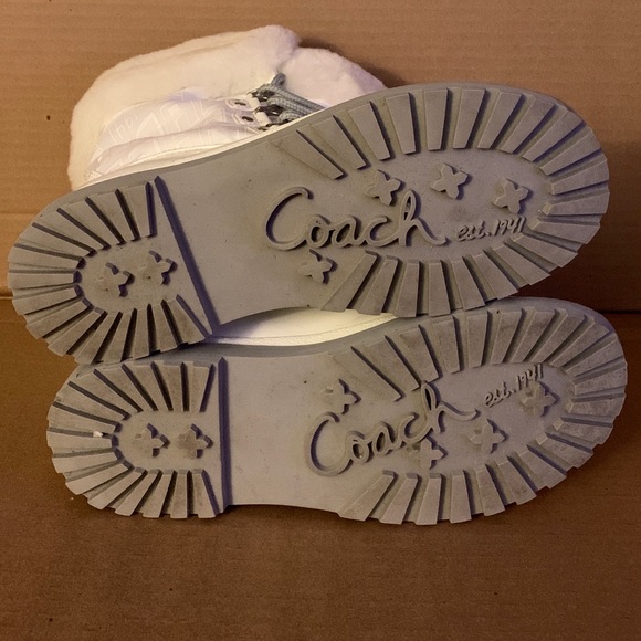 Rain boots - Picture 7 of 7